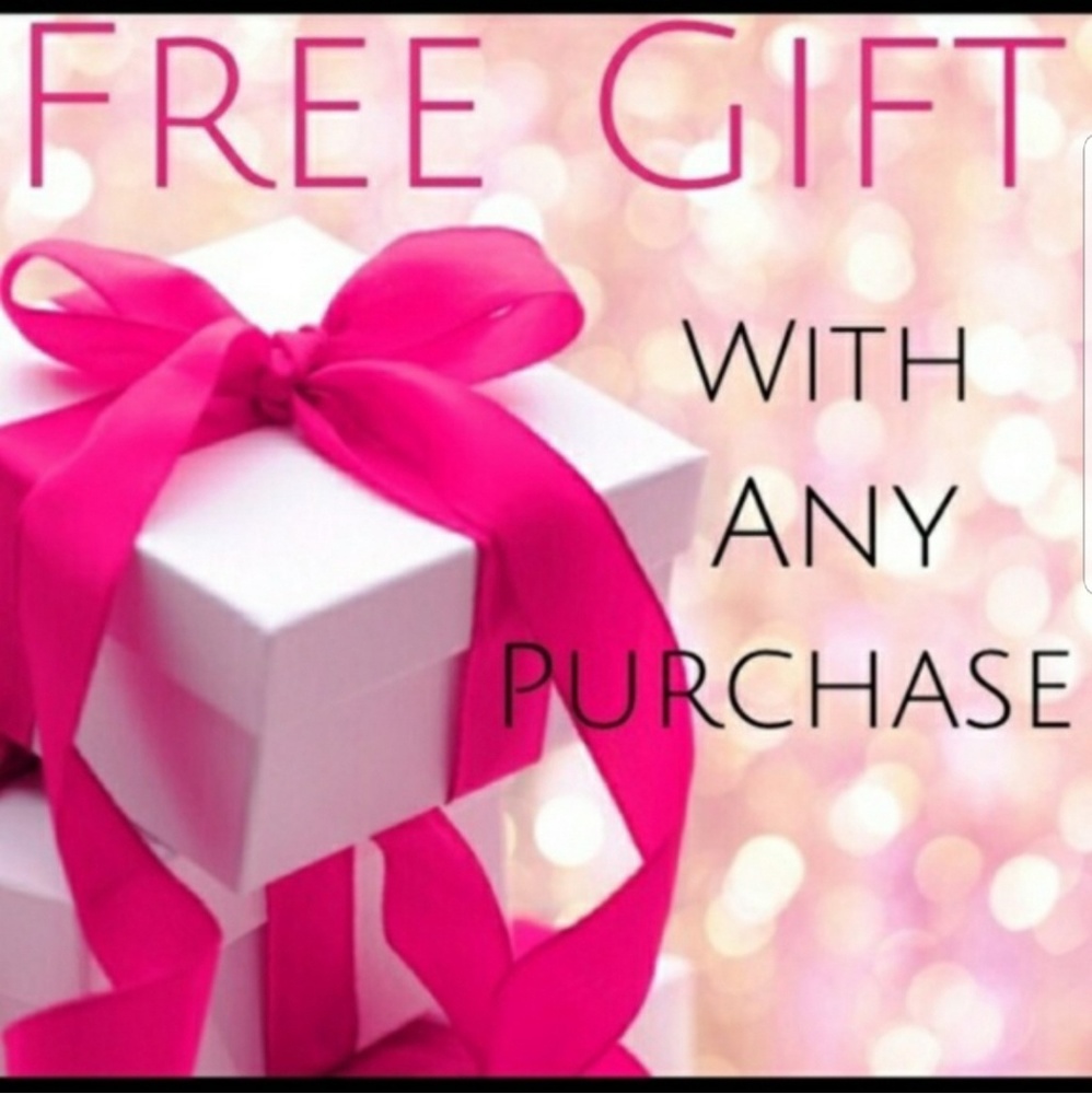 🎁MYSTERY GIFT w/PURCHASE‼